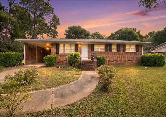 Photo 1 of Single family home for sale at 214 Camson Rd, Anderson, SC 29625 | MLS# 20306831 | Listing updated on 2026-10-03