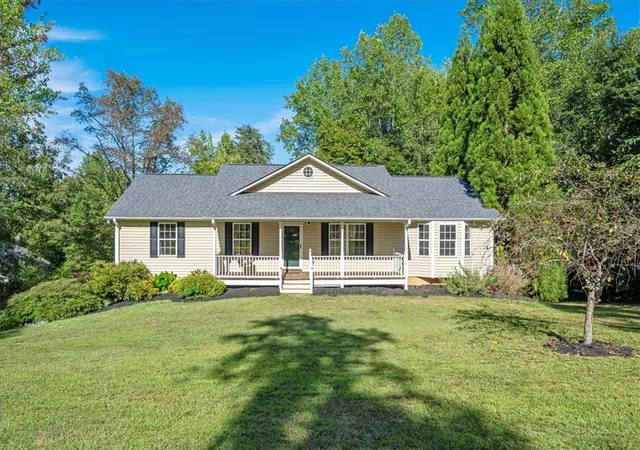 Photo 1 of Single family home for sale at 232 Ike Rd, Six Mile, SC 29682 | MLS# 20306927 | Listing updated on 2026-10-03