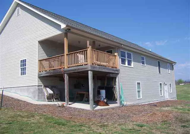 Photo 3 of Single family home for sale at 345 Geraldine Dr, Walhalla, SC 29691 | MLS# 20306940 | Listing updated on 2026-10-09