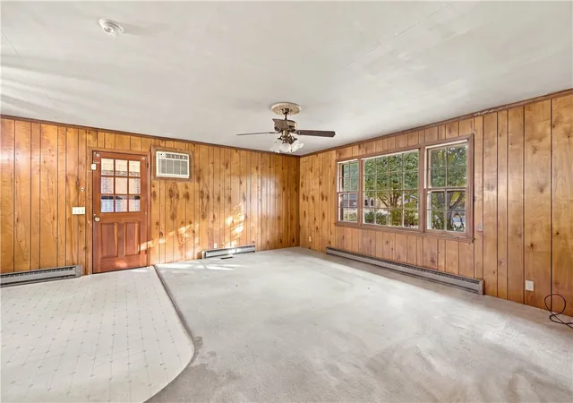 Photo 2 of Single family home for sale at 404 Forest Hills Dr, Williamston, SC 29697 | MLS# 20306920 | Listing updated on 2026-10-04