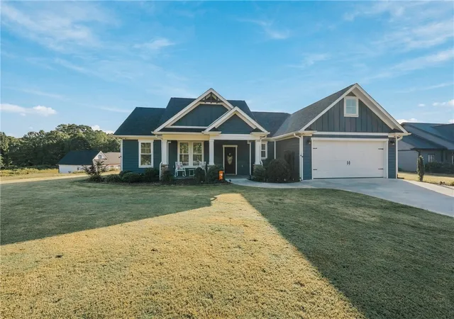 Photo 1 of Single family home for sale at 243 Stone Brg Dr, Westminster, SC 29693 | MLS# 20306882 | Listing updated on 2026-10-06