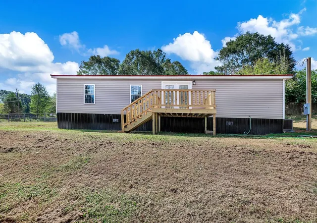 Photo 3 of Manufactured home for sale at 20 Chapman Ln, Piedmont, SC 29673 | MLS# 20306478 | Listing updated on 2026-10-06