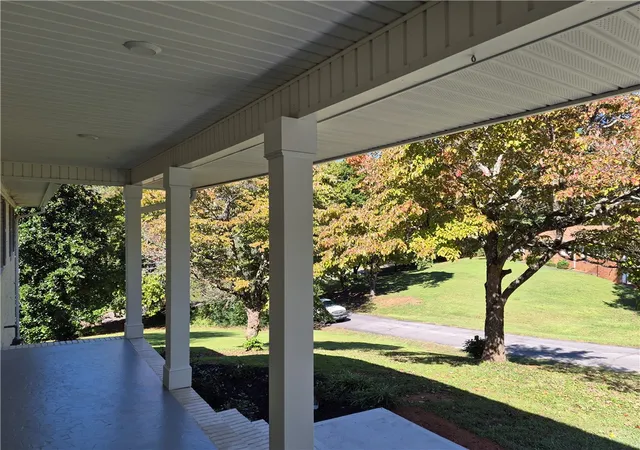 Photo 3 of Single family home for sale at 109 Woodbine Ter, Central, SC 29630 | MLS# 20307064 | Listing updated on 2026-10-07
