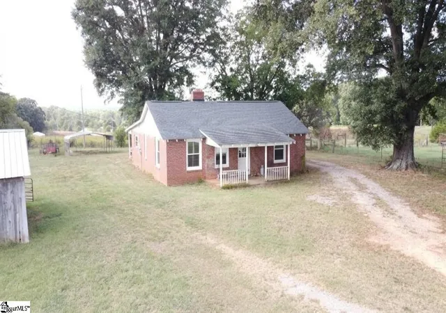 Photo 1 of Single family home for sale at 1706 W Georgia Rd, Woodruff, SC 29388 | MLS# 20307062 | Listing updated on 2026-10-09