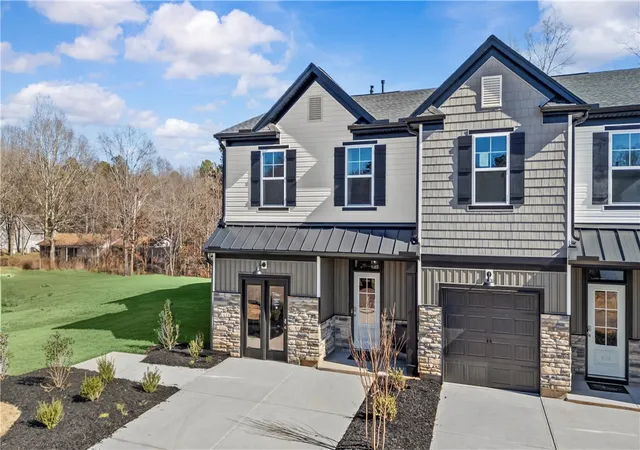Photo 1 of Townhouse for sale at 402 Belgrove Way, Easley, SC 29640 | MLS# 20307072 | Listing updated on 2026-10-17