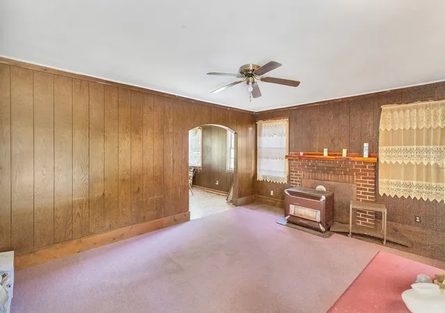 Photo 2 of Single family home for sale at 112 Marie St, Anderson, SC 29624 | MLS# 20307024 | Listing updated on 2026-10-12