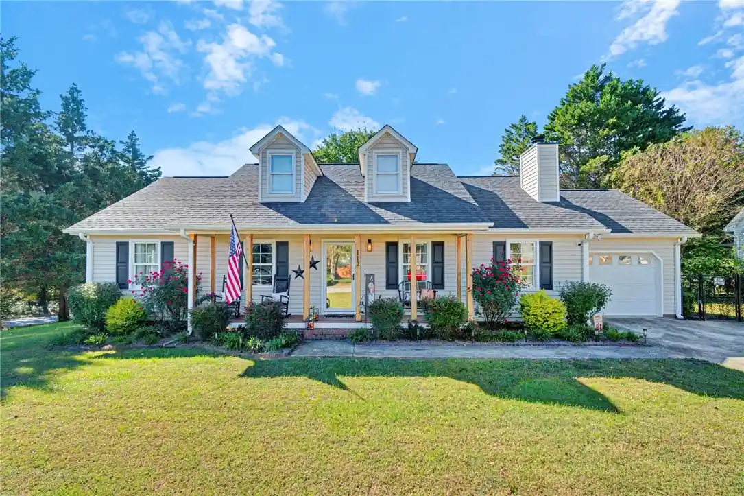 Single family home for sale at 112 Mikenah Ct, Easley, SC 29640 | MLS# 20308555