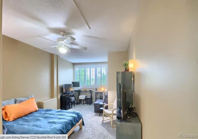 Photo 3 of Condominium at 2225 Buchtel Blvd #305, Denver, CO 80210 | MLS# 9277132 | | Sold on 2021-11-18