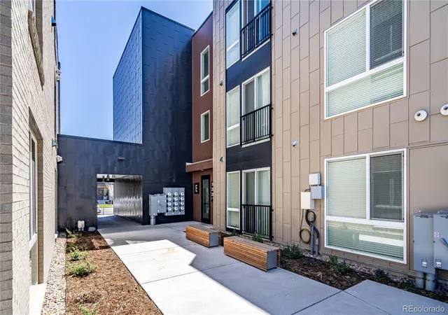 3rd image of 8475 E 36Th Ave #318, Denver, CO 80238 | MLS# 4529867