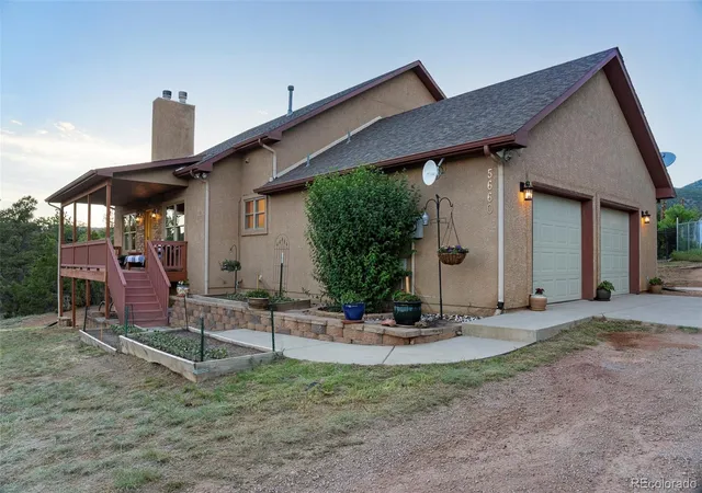Photo 3 of Single family home for sale at 5660 Sandy Crk Hts, Colorado Springs, CO 80926 | MLS# 2371017 | Listing updated on 2026-07-10