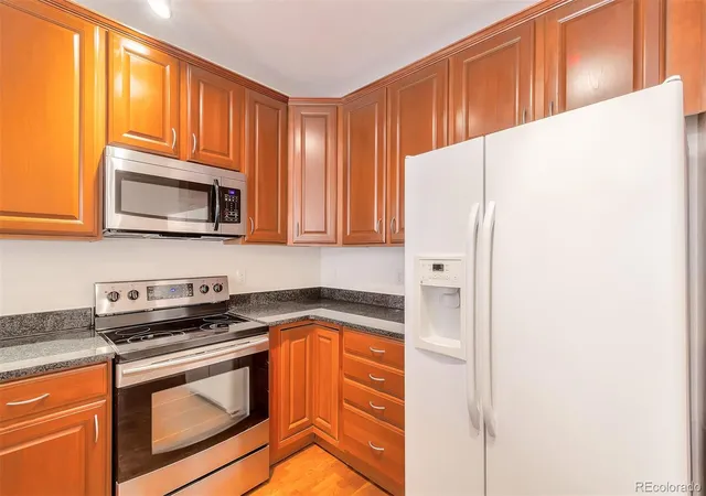 Photo 4 of Condo for sale at 9079 E Panorama Cir #408, Englewood, CO 80112 | MLS# 7792100 | Listing updated on 2026-10-20