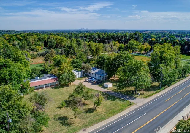 4th image of 6640 Simms St, Arvada, CO 80004 | MLS# 9785912