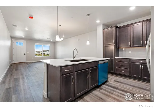 2nd image of 410 High Point Dr #103, Longmont, CO 80504 | MLS# IR1024043