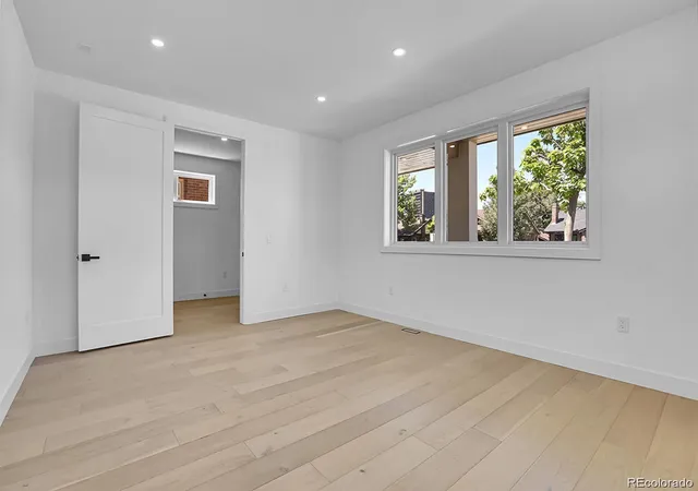 Photo 4 of Single family home for sale at 300 S Franklin St, Denver, CO 80209 | MLS# 2096461 | Listing updated on 2026-09-23