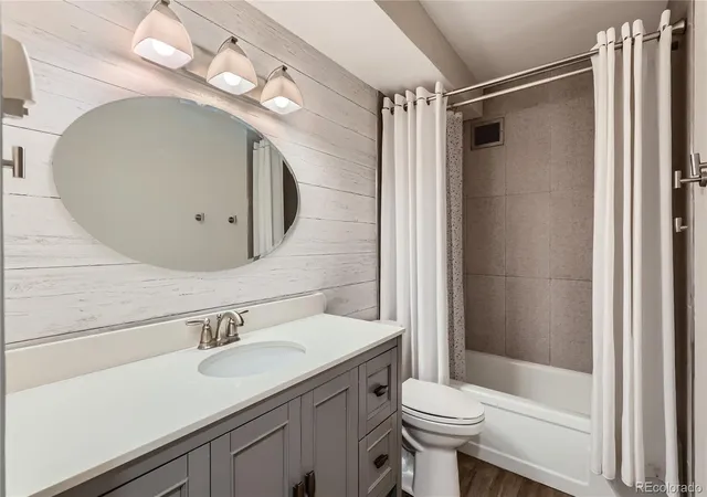 2nd image of 9300 E Ctr Ave, Denver, CO 80247