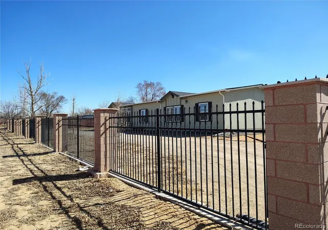 3rd image of 15460 Casler Ave, Fort Lupton, CO 80621 | MLS# 4805703