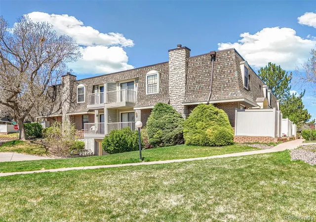 2nd image of 1350 S Idalia St, Aurora, CO 80017