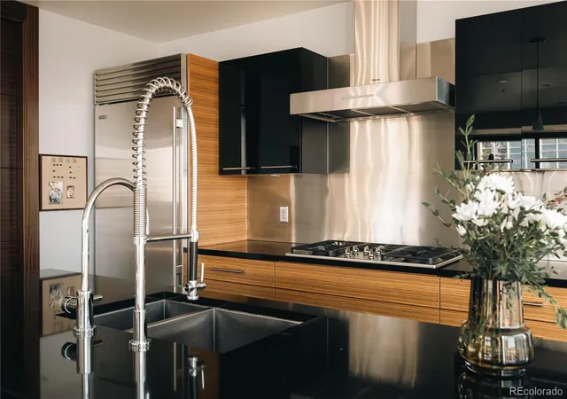 4th image of 1133 14Th St, Denver, CO 80202