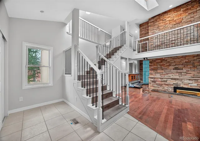 Photo 3 of Single family home for sale at 4180 S Monaco Pkwy, Denver, CO 80237 | MLS# 2839636 | Listing updated on 2026-09-13