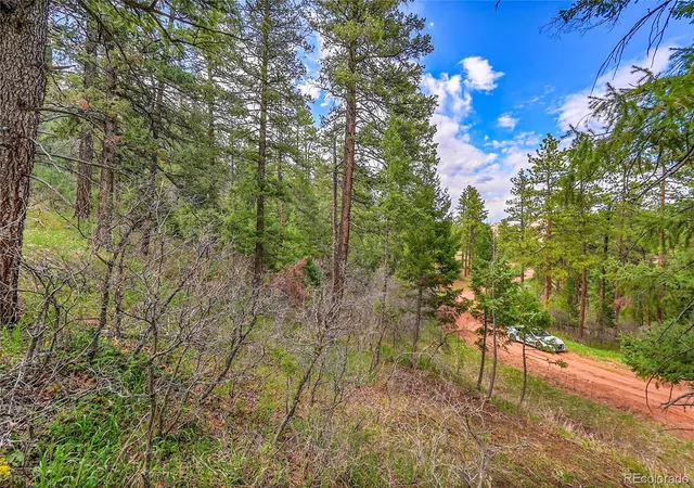 Homes for sale in Larkspur, CO | 8093 Acoma Dr, Larkspur, CO 80118 | MLS# 2932287