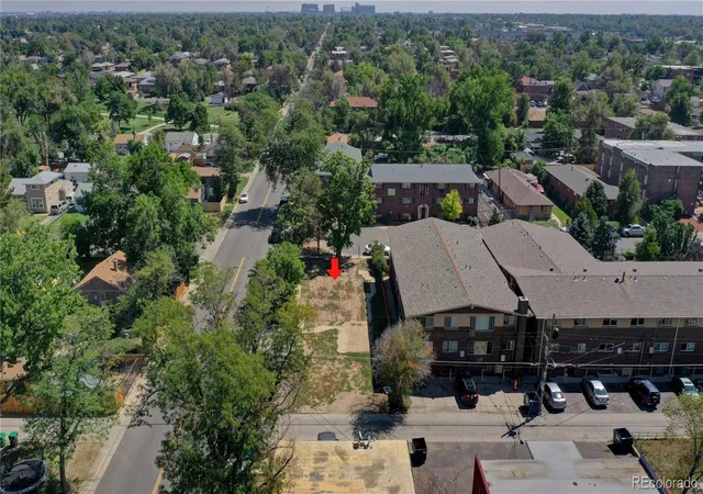 Homes for sale in Aurora, CO | 1695 Alton St, Aurora, CO 80010 | MLS# 9555133
