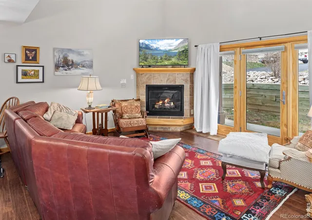 2nd image of 880 Crabapple Ln, Estes Park, CO 80517 | MLS# IR1033806