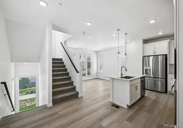 3rd image of 1218 Dylan Dr, Lafayette, CO 80026 | MLS# 5001852