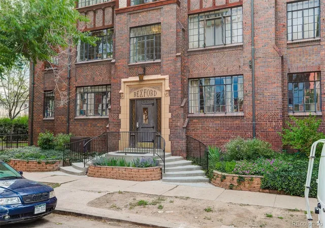 image of 1060 N Washington St, Denver, CO 80203