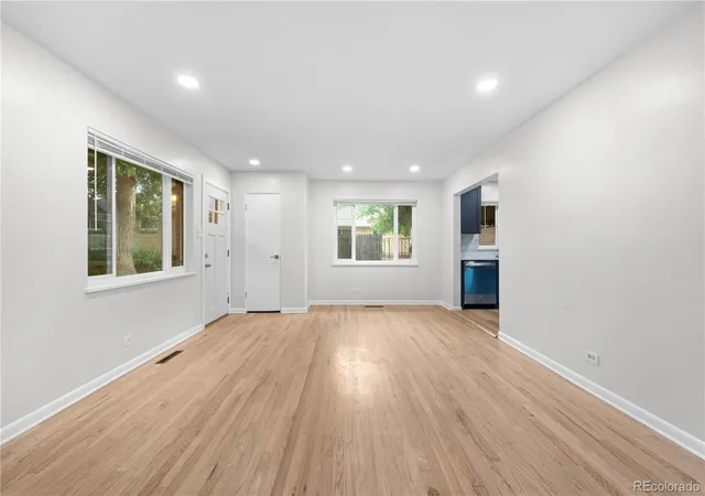 4th image of 3269 Krameria St, Denver, CO 80207 | MLS# 7151330