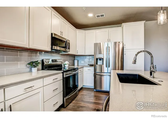 Photo 2 of Sale Pending at 410 High Point Dr #102, Longmont, CO 80504 | MLS# IR1035855 | Listing updated on 2026-08-06