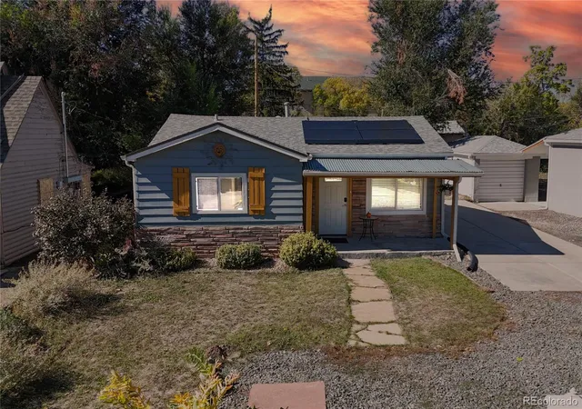 Single family home for sale at 1325 Upham St, Lakewood, CO 80214 | MLS# 4042766