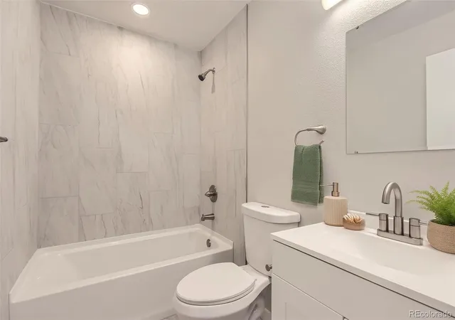 Homes for sale in Denver, CO | 1811 S Quebec Way #31, Denver, CO 80231 | MLS# 9440223