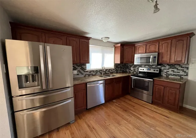 4th image of 1245 Yates St, Denver, CO 80204 | MLS# 3080542