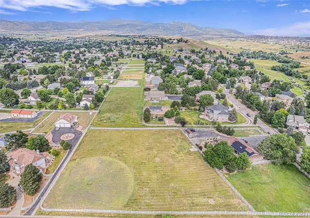 Photo 5 of Sale Pending at 7787 Mcintyre Ct, Arvada, CO 80007 | MLS# 4400922 | Listing updated on 2026-06-18
