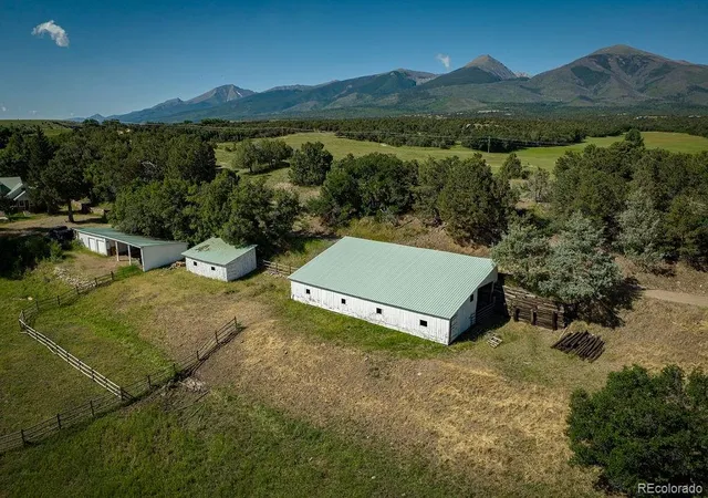 Photo 3 of House for sale at 2490 County Rd 1a, Cotopaxi, CO 81223 | MLS# 5521445 | Listing updated on 2026-08-10