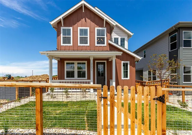 2nd image of 2651 E 102nd Pl, Denver, CO 80229 | MLS# 5334587