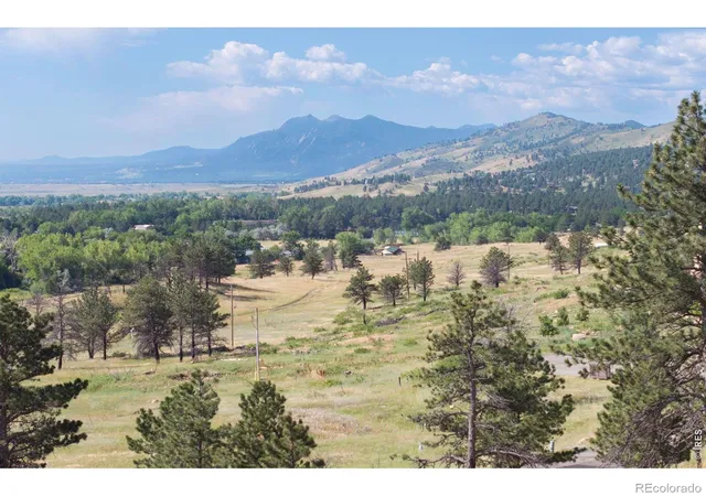 3rd image of 3029 Foothills Ranch Dr, Boulder, CO 80302 | MLS# IR1038825