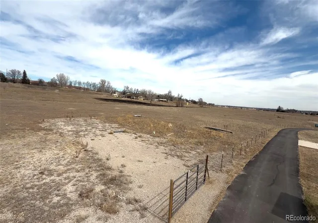 2nd image of 10690 Dover St, Broomfield, CO 80021 | MLS# 4943485