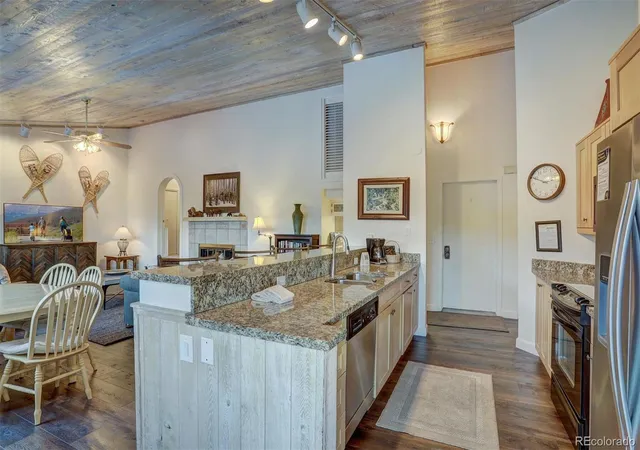 Photo 2 of House for sale at 965 Four Oclock Rd, Breckenridge, CO 80424 | MLS# 5684648 | Listing updated on 2026-09-29