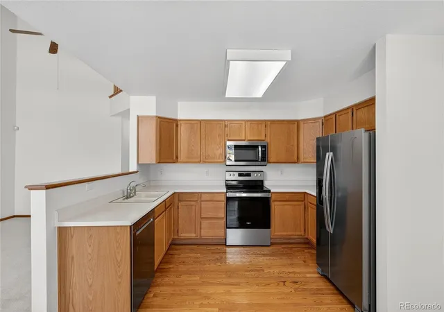 Photo 4 of Single family home for sale at 4916 S Eagle Circle, Aurora, CO 80015 | MLS# 7491031 | Listing updated on 2026-10-28