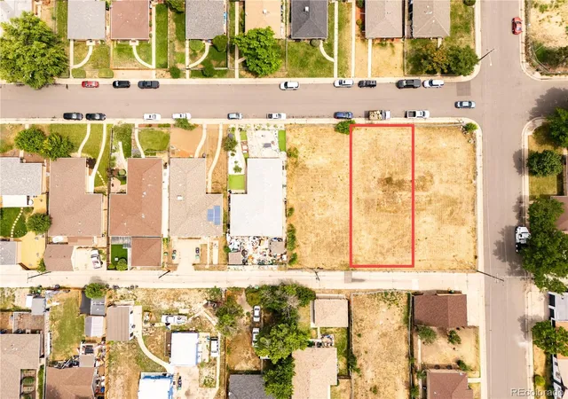 1st image of 3607 Grape St, Denver, CO 80207 | MLS# 6705235