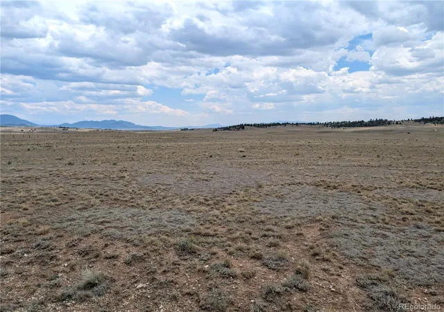 Homes for sale in Hartsel, CO | 956 Apache Trl, Hartsel, CO 80449 | MLS# 4113907