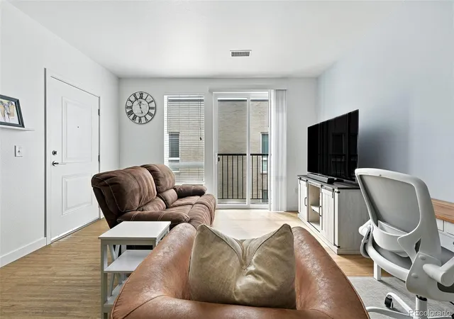 4th image of 8475 E 36Th Ave #309, Denver, CO 80238 | MLS# 9873549