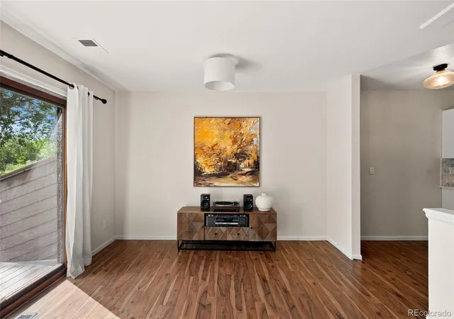 2nd image of 7096 E Dry Creek Cir, Centennial, CO 80112 | MLS# 2102346