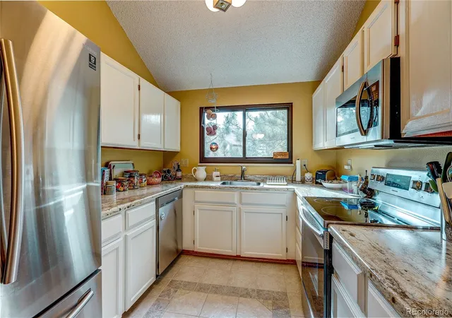 Photo 4 of Condo for sale at 222 Wright St #303, Lakewood, CO 80228 | MLS# 3395558 | Listing updated on 2026-09-16