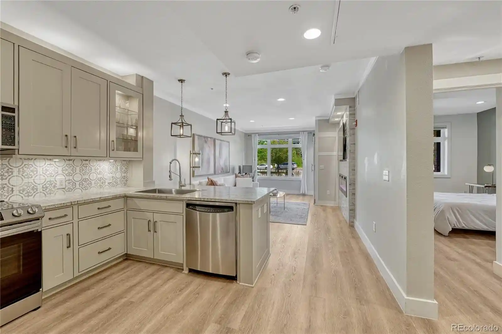 Listing Photo 2 - Condo for sale in 2700 E Cherry Creek S Dr located at 2700 E Cherry Creek S Dr, Denver, CO 80209 - Unit #108