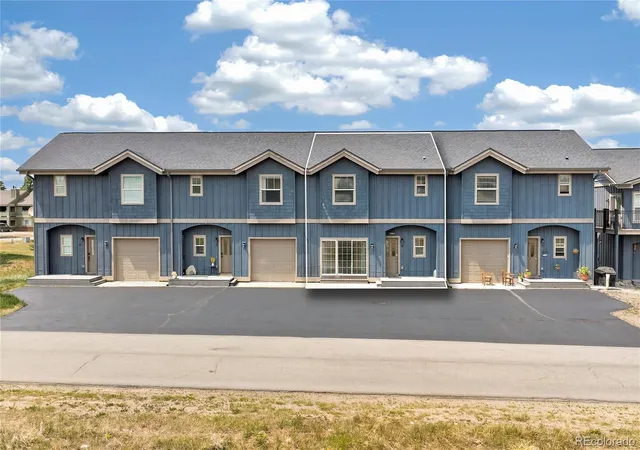 Homes for sale in Fraser, CO | 105 Elk Creek Dr, Fraser, CO 80442