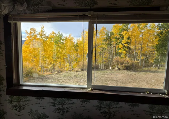 Photo 3 of Single family home for sale at 586 Cuesta Dr, Cotopaxi, CO 81223 | MLS# 8402727 | Listing updated on 2026-07-31