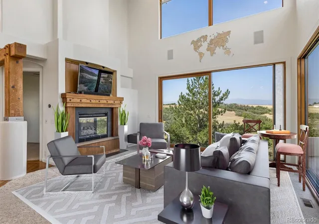 5th image of 2221 Big Bear Dr, Sedalia, CO 80135 | MLS# 7479407