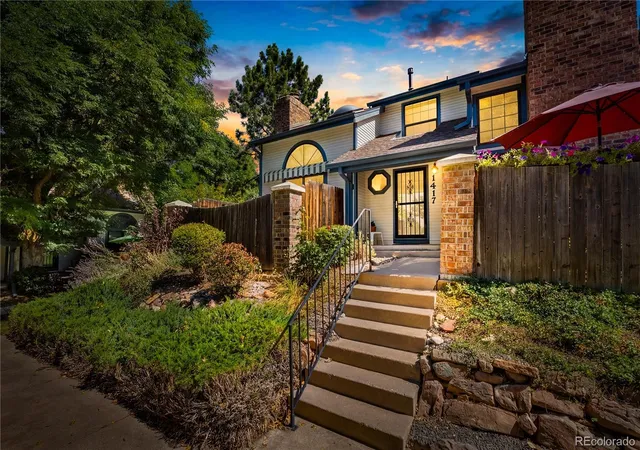 3rd image of 1417 W Lake Ct, Littleton, CO 80120 | MLS# 9573154